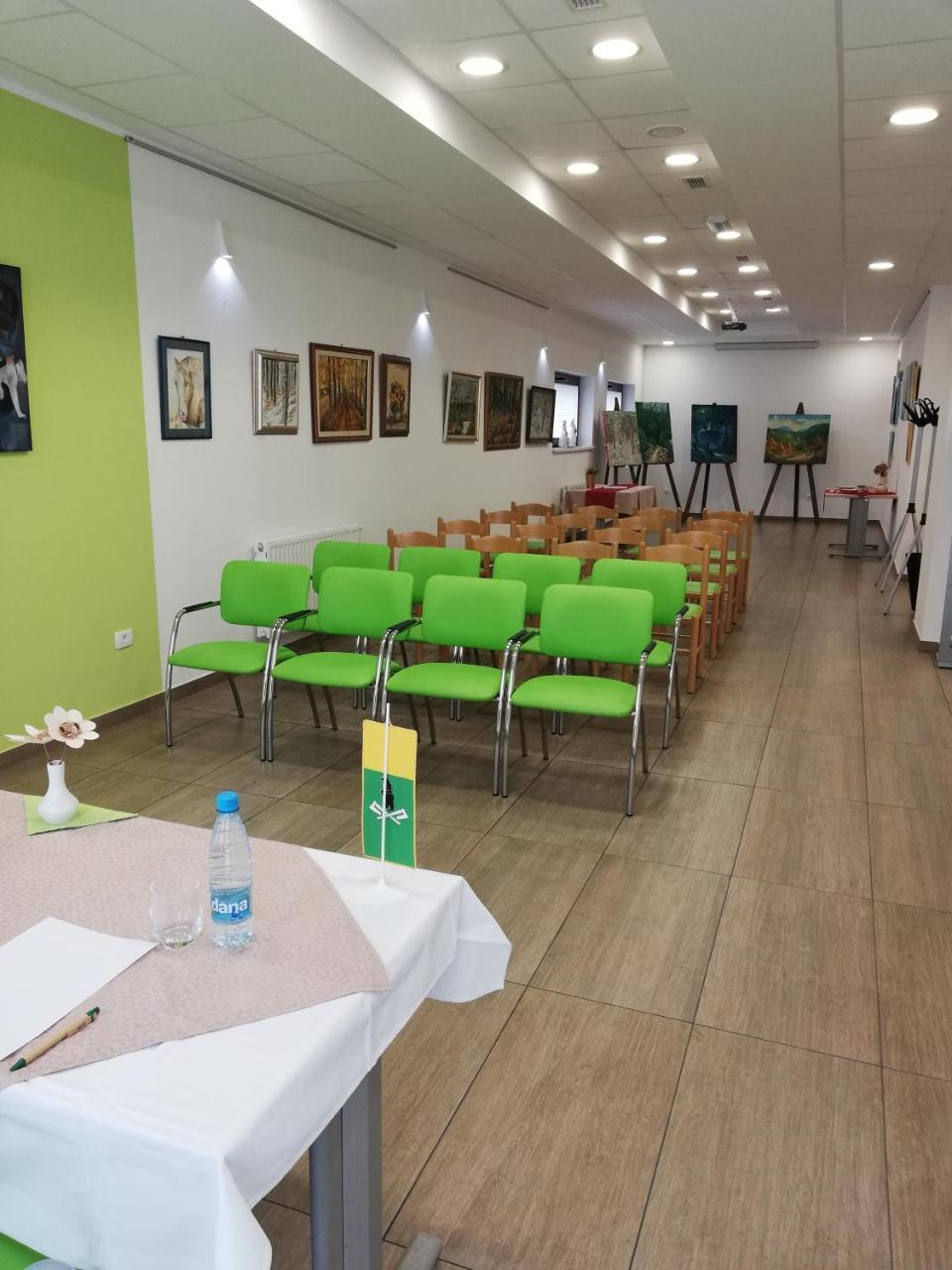 Hotel Oskar Hrib-Loski Potok Zewnętrze zdjęcie